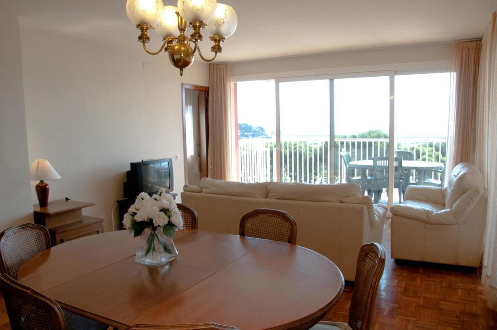 Apartamentos Siglo XXI - Marabu Sant Feliu de Guíxols Quarto foto